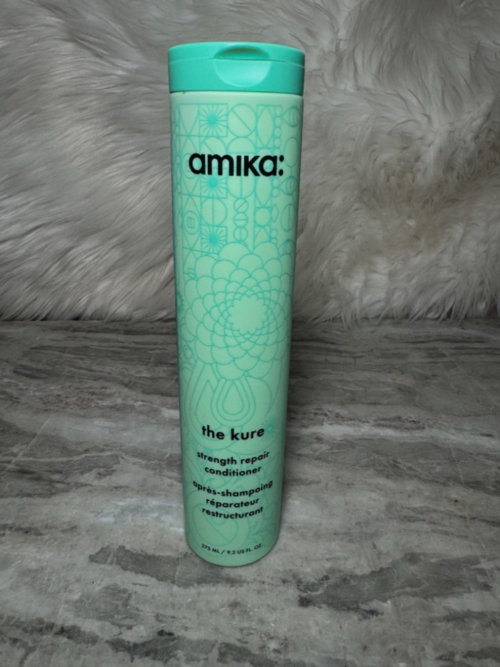 Amika The Kure conditioner